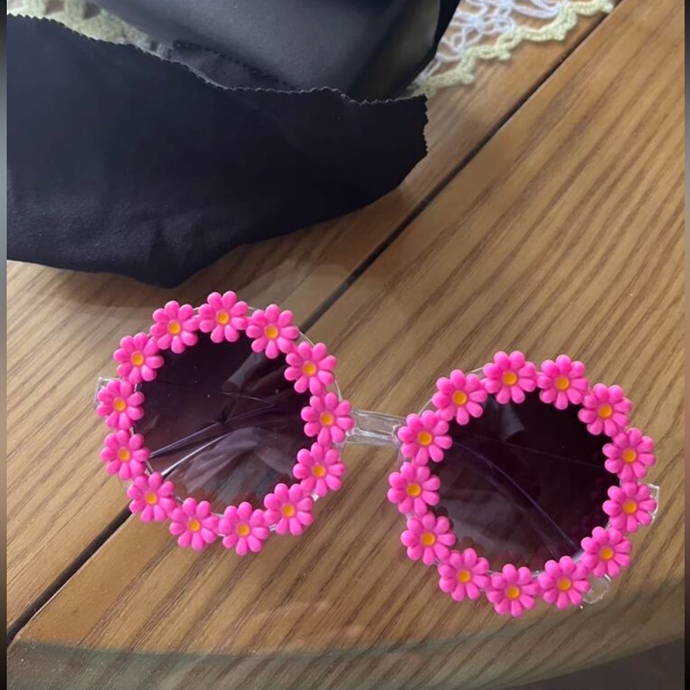 COPY - Boho Daisy 60s Vibe Retro Sunnies Sunglasses